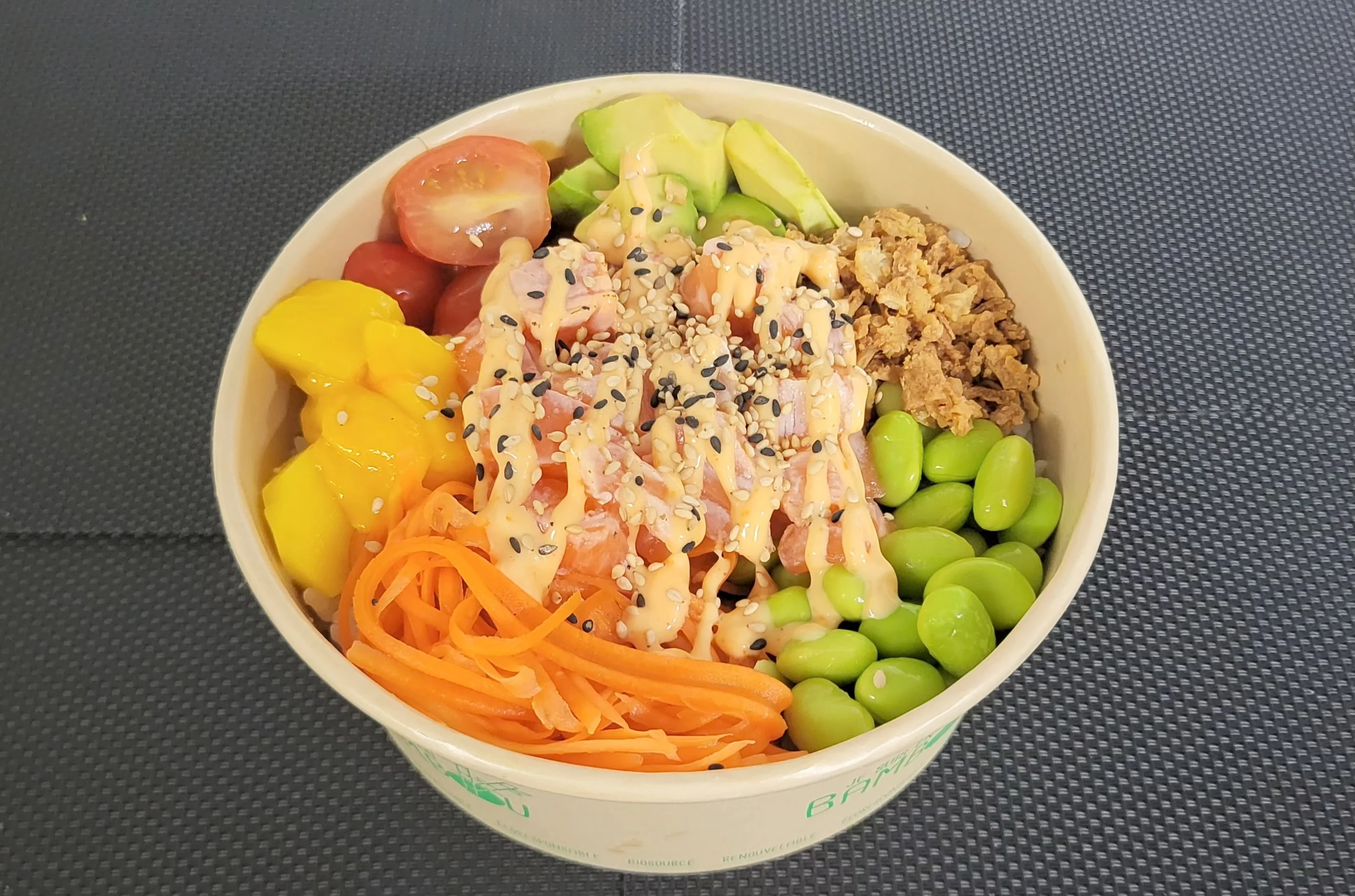 Mini poke bol saumon snacké